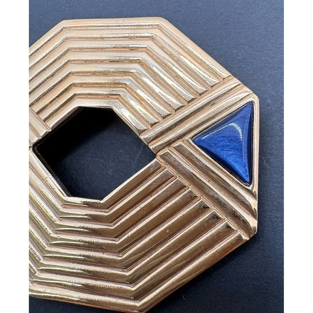 Avon Brooch Gallery Originals Blue Nile Gold Tone Blue Enamel‎ Art Deco Pin